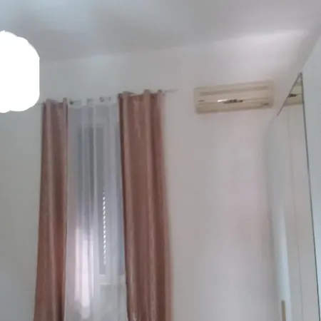 Independence House 71 *