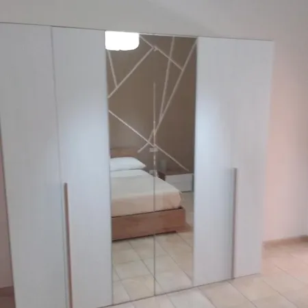 Apartament Independence House 71 Bari